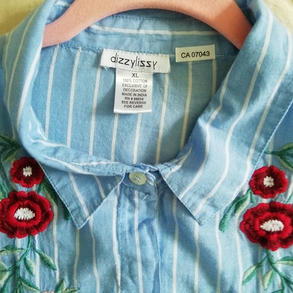dizzylizzy stripped embroidered shirt size XL - Picture 2 of 7
